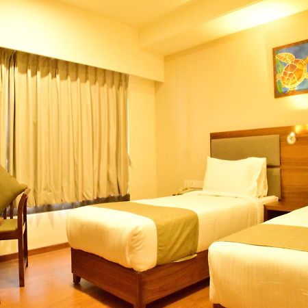 The Basil Park Hotel Bhavnagar Eksteriør billede